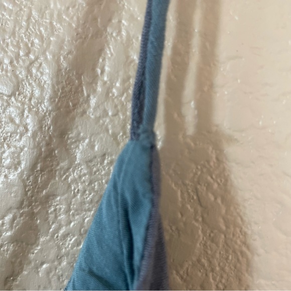 Silence + Noise UO Sheer V Neck Thin Strap Cami - Picture 8 of 8